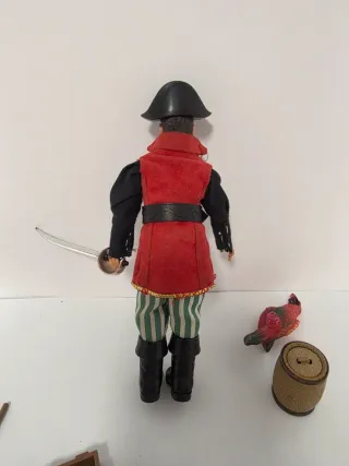 Madelman Pirata con cañón y accesorios años 70