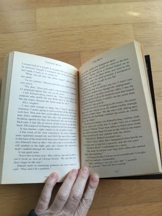 New Moon (Twilight Saga)