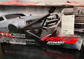 Coche RC Fast-5 Dynast 1:8 con Mando
