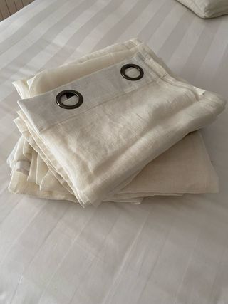 Visillos 5 paños beige con ollaos