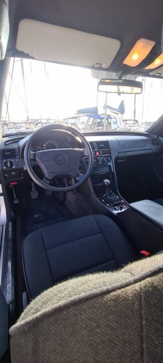 Mercedes-Benz Clase C 1997 220Diesel