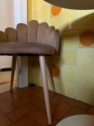 2 sillas terciopelo marrón