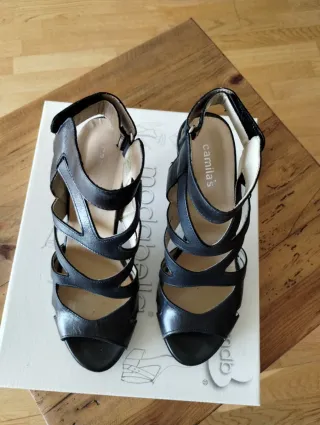 Zapatos de tacón Camila's negros talla 38/39