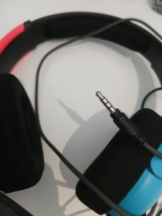 Cascos Nintendo Switch Azul y Rojo