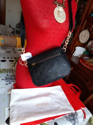 Borsa tracolla Guess nera