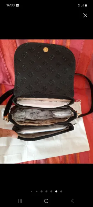 Borsa tracolla Guess nera