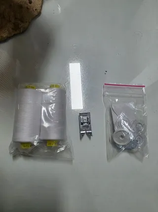 Kit Costura: Hilos, Agujas y Prensatelas