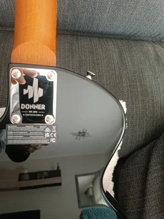 Guitarra Donner Les Paul. O cambio