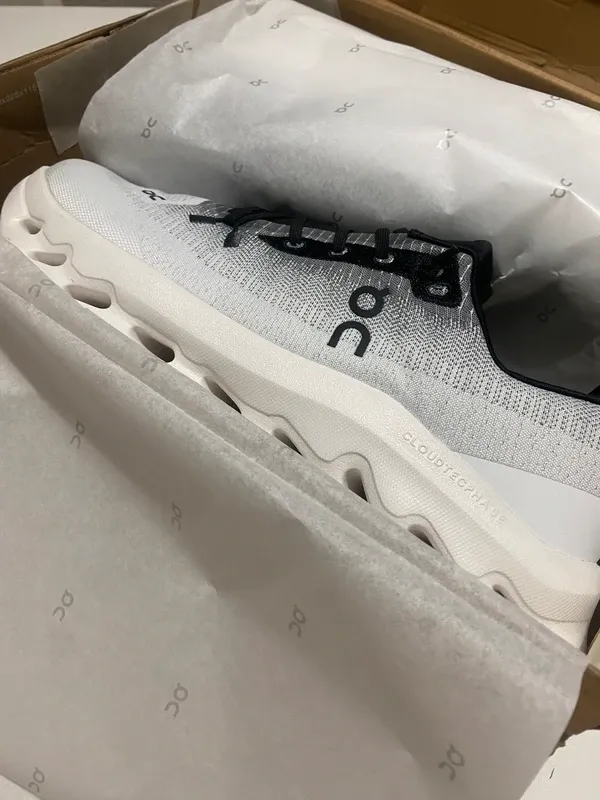 Zapatillas On Running Talla 43