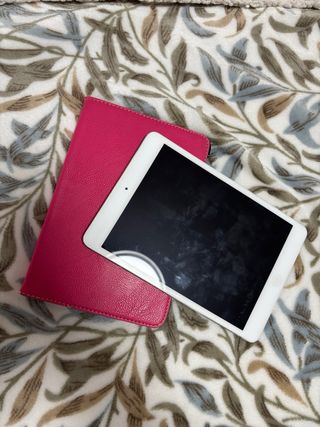 iPad Mini 16GB Blanco (2012) + funda