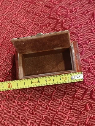 Cajita con lámina de plata