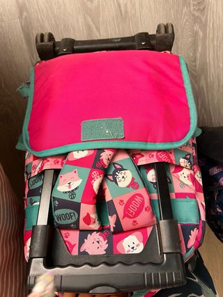 Mochilas Totto con ruedas para niña En buen estado