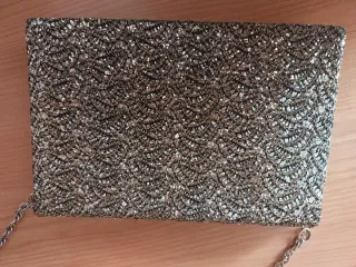Bolso de fiesta plateado y negro