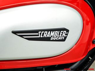 DUCATI SCRAMBLER ICON ¿A2?
