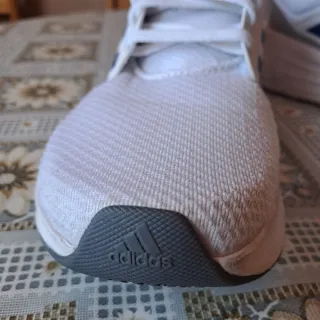 Zapatillas Adidas Blancas y Azules