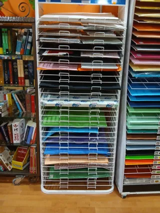 Expositor de cartulinas