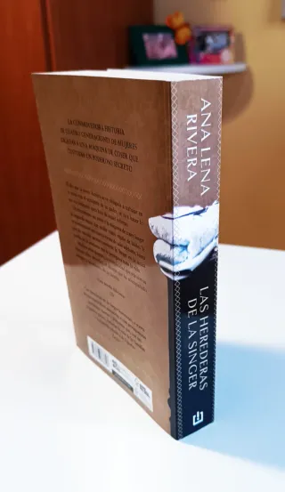 LAS HEREDERAS DE LA SINGER ANA LENA DEBOLS!LLO