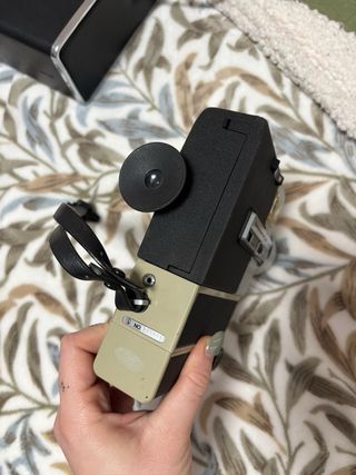 Cámara Super 8 Sankyo CM 300 + maletín