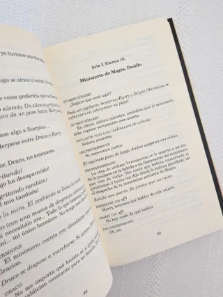 HARRY POTTER Y EL LEGADO MALDITO