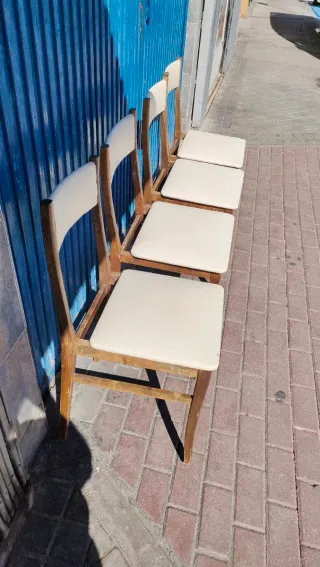 Lote 4 Sillas Vintage Madera y Piel 640513971