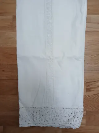 Pantalón culotte Zara bordado