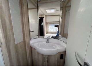 Caravana Hobby De Luxe 540 KMFe