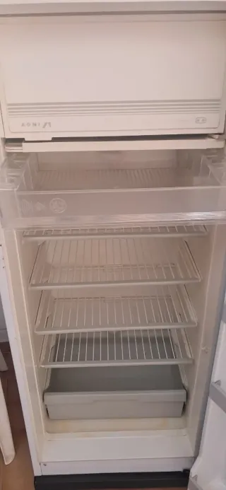 Refrigerador Agni