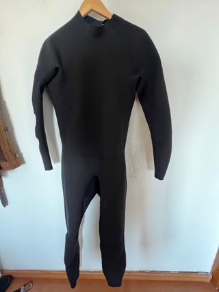 Traje Neopreno Nuevo Talla M sin uso