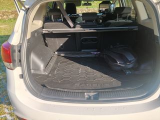 Kia Carens 1.6 GDI 135cv Solo 120000 km Impecable