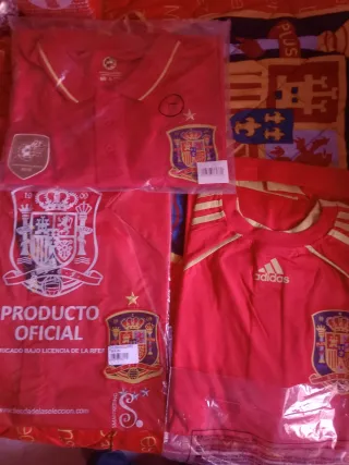Camiseta, Polo y Chubasquero Selección Española Ta