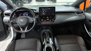 Toyota Corolla 2.0 180H STYLE ECV