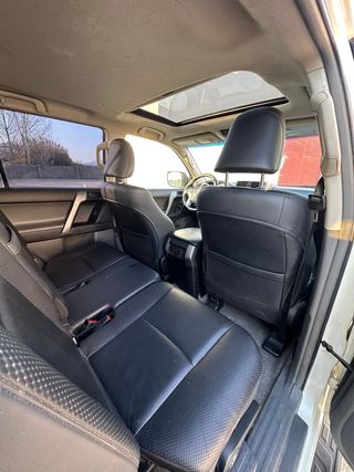 Toyota Land Cruiser 3.0 D-4D VX 7 plazas