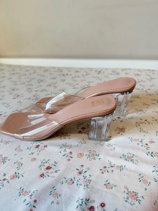 Tacones Beige Transparentes