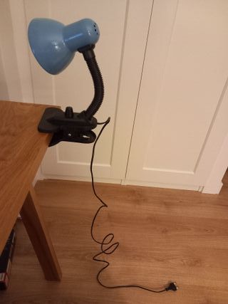 Lámpara flexo pinza