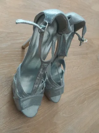 Zapatos de fiesta plateados mujer
