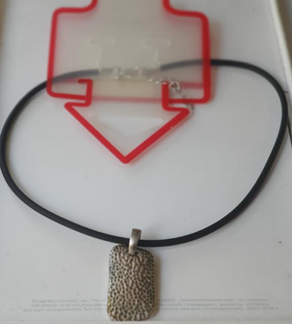 Collar de rodio con colgante