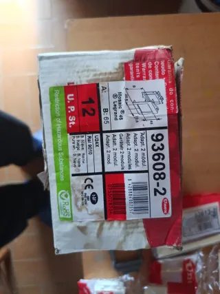 Marcos interruptores Unex 93608-2 (11+1)