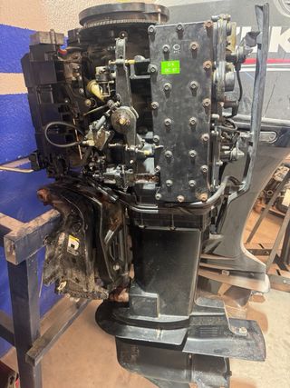 Motor fueraborda Mercury 75 CV