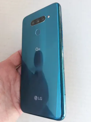 LG Q60 64GB  "NO NEGOCIABLE"