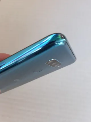 LG Q60 64GB  "NO NEGOCIABLE"