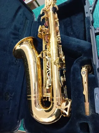 Yamaha YAS 475 Saxo Alto Japón