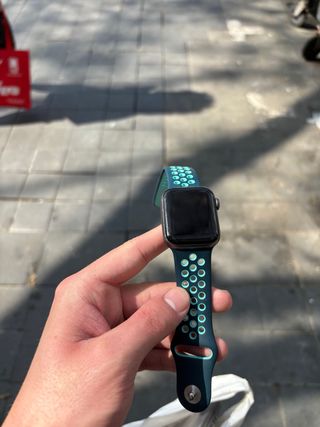 Apple Watch 4 Negro/Verde