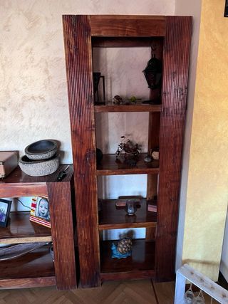 Mueble de salón de madera