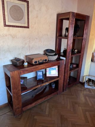 Mueble de salón de madera