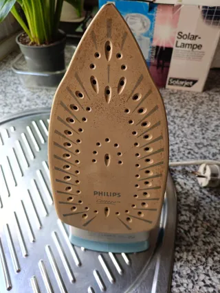 Plancha Philips EasyCare 3220