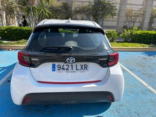 Toyota Yaris Active Tech Híbrido
