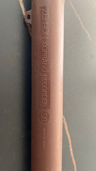 Flauta dulce Zen-On marrón