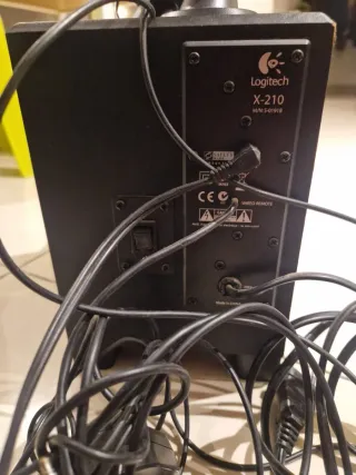 Altavoces Logitech Negros