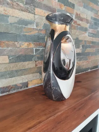 Jarrón Galos Cerámica Dorado y Blanco