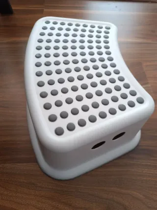 Taburete / escalón infantil antideslizante